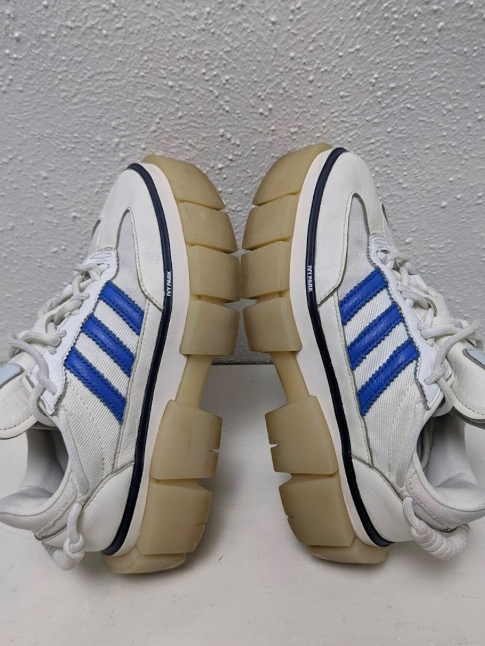 Adidas Ivy Park x Super Super Sleek Rodeo Womens Size 6 - Glow Blue W - GZ3890 - Picture 2 of 10